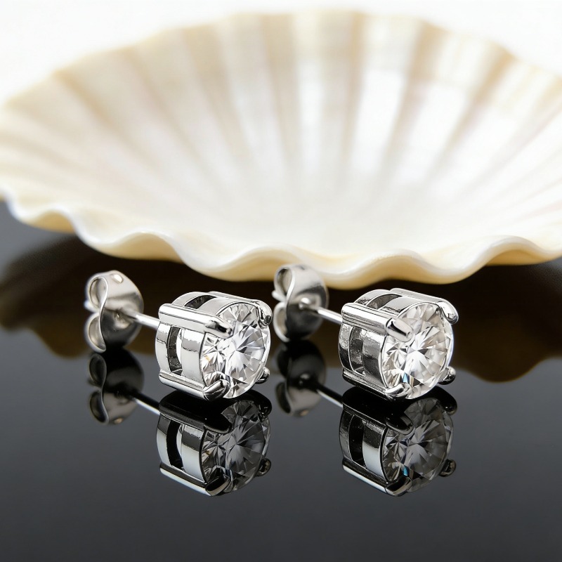 1 Pair 0.5/0.8/1.2/2 Carat Moissanite Four-Prong Earrings, Versatile Style